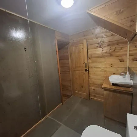 Setubal Apartments شقة *